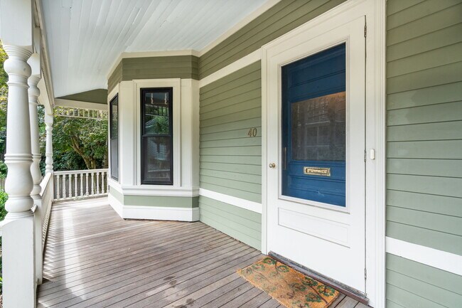 40 Cushing St in Cambridge, MA - Building Photo - Building Photo