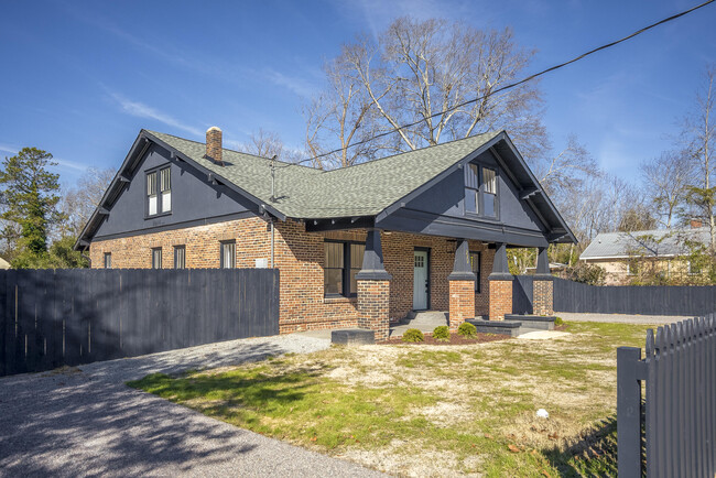 property at 227 Kershaw St NE