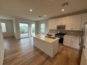 624 N Vine St in Chandler, AZ - Building Photo - Building Photo