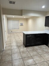 884 N Cota St in Corona, CA - Building Photo - Building Photo