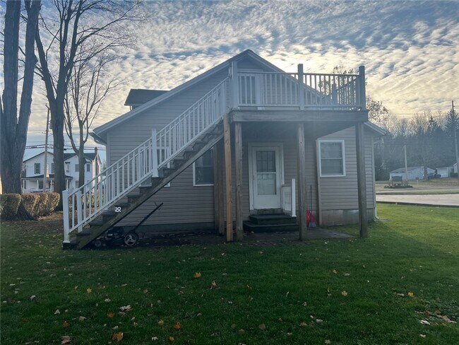 3977 Buffalo St in Marion, NY - Building Photo - Building Photo