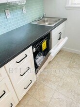 8800 Plymouth St in Silver Spring, MD - Building Photo - Building Photo