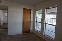 4110 Larchmont Pl photo'