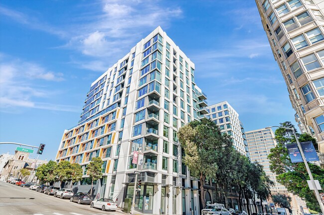 property at 1688 Pine St
