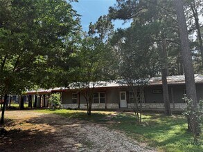 106 Shetland Ln in Bastrop, TX - Building Photo - Building Photo
