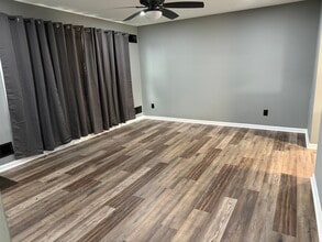 87 Village Dr in Barnegat, NJ - Building Photo - Building Photo