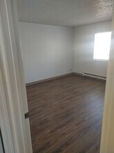 1090 S H St in Lakeview, OR - Building Photo - Building Photo