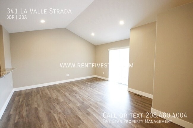 341 La Valle Strada Ln in Pocatello, ID - Building Photo - Building Photo