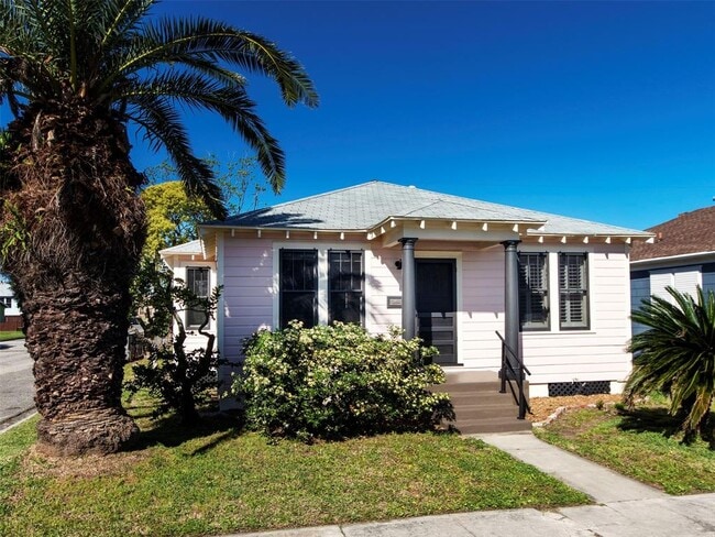 property at 1411 Milam Dr