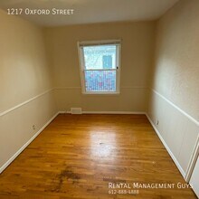 1217-1219 Oxford St in Hopkins, MN - Building Photo - Building Photo