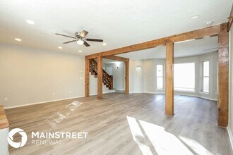 2101 Westridge Dr in Edmond, OK - Building Photo - Building Photo