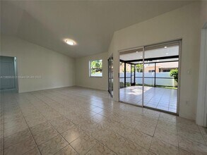 12004 NW 13th St in Pembroke Pines, FL - Building Photo - Building Photo