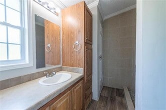 121 Windy Creek Ct in Springtown, TX - Building Photo - Building Photo