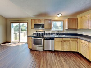 2372 Myrtle Valley Dr in Columbus, OH - Building Photo - Building Photo