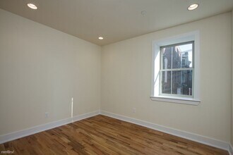 1701 W Jefferson St-Unit -Apt 2 in Philadelphia, PA - Building Photo - Building Photo