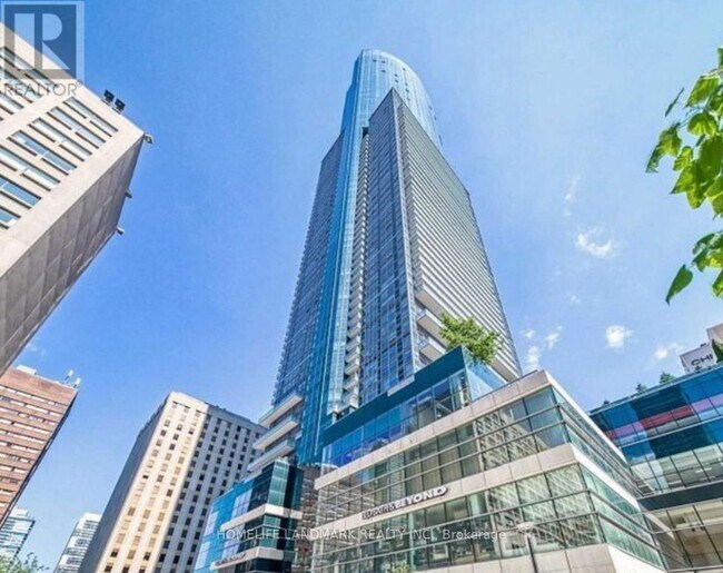 property at 386 Yonge St