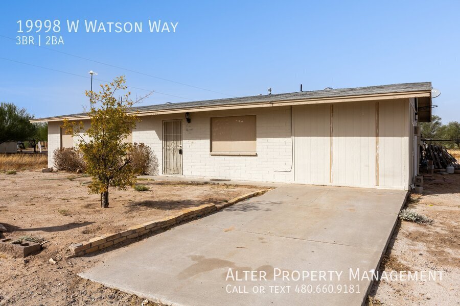 19998 W Watson Way in Casa Grande, AZ - Foto de edificio