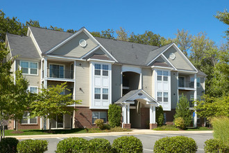 The Fields at Lorton Station in Lorton, VA - Building Photo - Building Photo