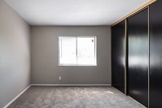 Emerald Crossing in St. Louis, MO - Foto de edificio - Interior Photo