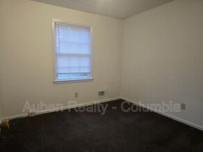111 Selmun St in Columbia, SC - Building Photo - Building Photo