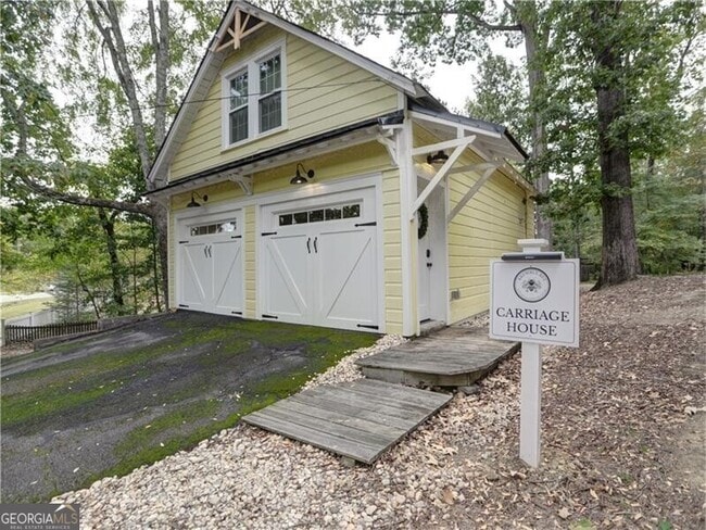 property at 315 Pine Grove Rd