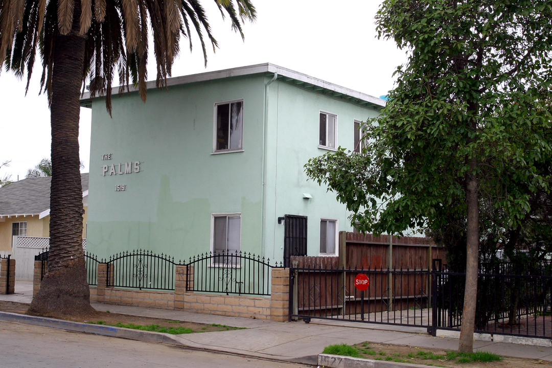 The Palms in Long Beach, CA - Foto de edificio
