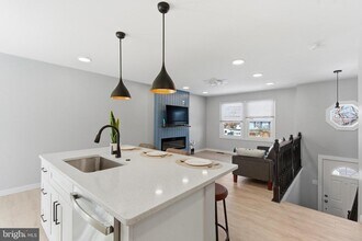 7872 Bastille Pl in Severn, MD - Building Photo - Building Photo