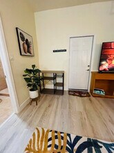 507 NE 34th St, Unit SI ID1231716P in Oakland Park, FL - Building Photo - Building Photo