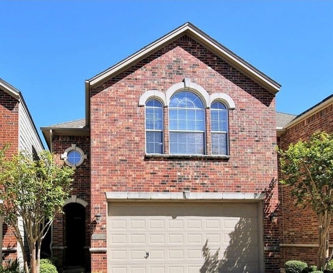 property at 5119 Oasis Park Ln
