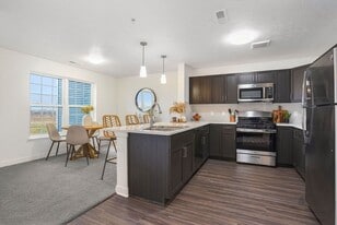 Meadowbrooke Apartment Homes