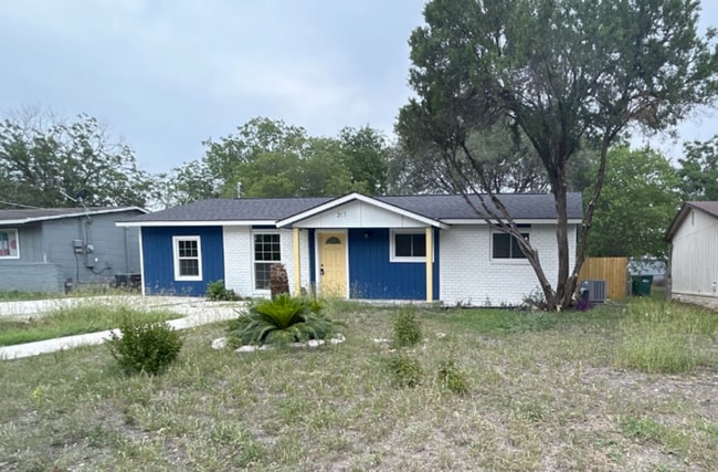 property at 317 W Lindbergh Blvd