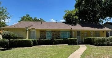 1737 Oakland Blvd in Fort Worth, TX - Building Photo