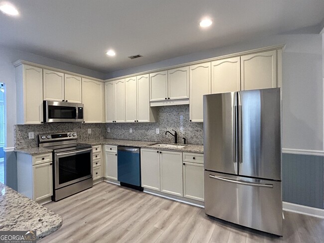 105 Cottage Grove in Peachtree City, GA - Building Photo - Building Photo