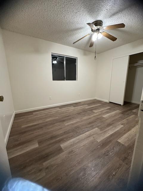 404 Stephens Dr, Unit B in Bakersfield, CA - Foto de edificio - Building Photo