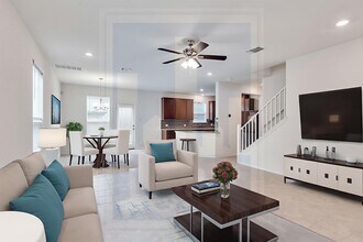 13216 Betty Frd St in Manor, TX - Building Photo - Building Photo