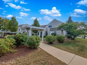 372 Windsong Ct in Bolingbrook, IL - Building Photo - Building Photo