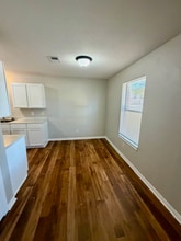 2332 Breezy Dr in Waco, TX - Foto de edificio - Building Photo