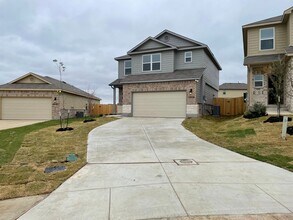 13038 Candace Wy in Saint Hedwig, TX - Building Photo - Building Photo