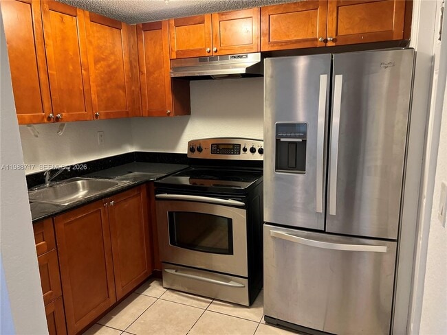 4251 NW 5th St in Plantation, FL - Building Photo - Building Photo