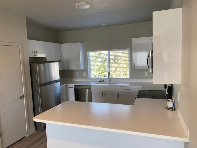 property at 560 S Main St