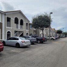 1666 SE 27th Ct in Homestead, FL - Foto de edificio - Building Photo