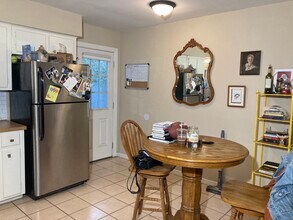 200 N Shirley Ln in Willis, TX - Building Photo - Building Photo