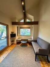 233 Timberline Rd in Hailey, ID - Building Photo - Building Photo