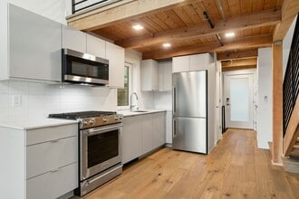 2617F Franklin Ave E in Seattle, WA - Building Photo - Building Photo