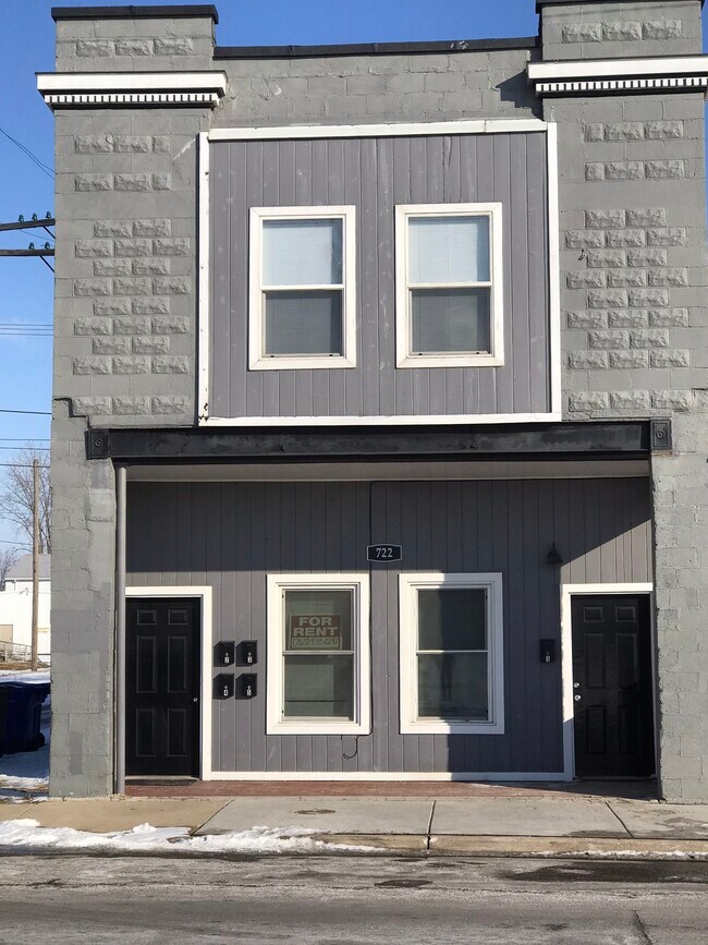 722 N Main St Apartments and Nearby Kokomo Apartments For Rent Kokomo, IN