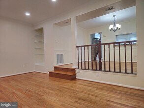 6565 River Tweed Ln in Alexandria, VA - Building Photo - Building Photo