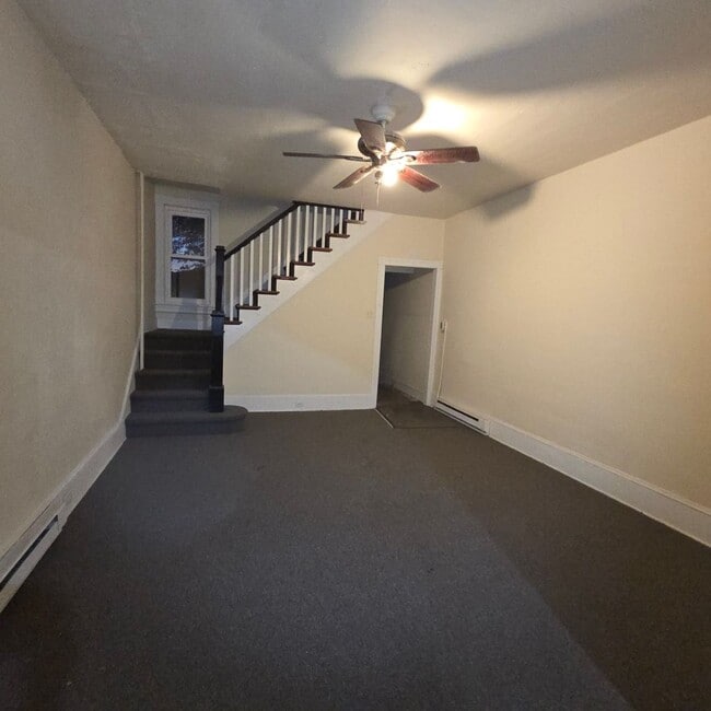 property at 33 Washington St