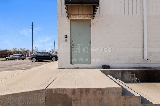 1702 W Michigan St in Indianapolis, IN - Building Photo - Building Photo