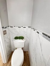 2050 Corner Glen Dr in Orlando, FL - Building Photo - Building Photo