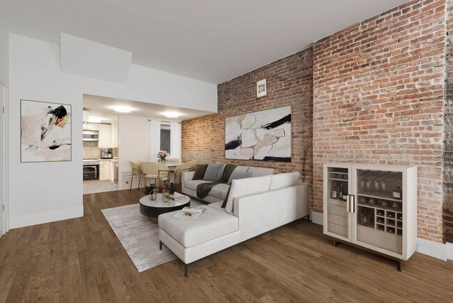 125 E 83rd St in New York, NY - Building Photo - Building Photo